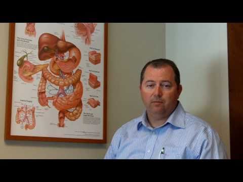 What are the signs and symptoms of gallbladder issues?